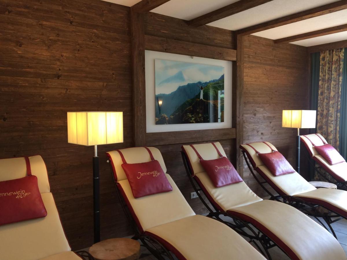 Jenneweinhof Hotel Tux Ngoại thất bức ảnh