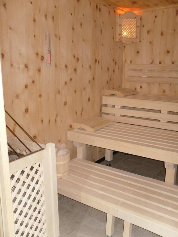 Jenneweinhof Hotel Tux Ngoại thất bức ảnh